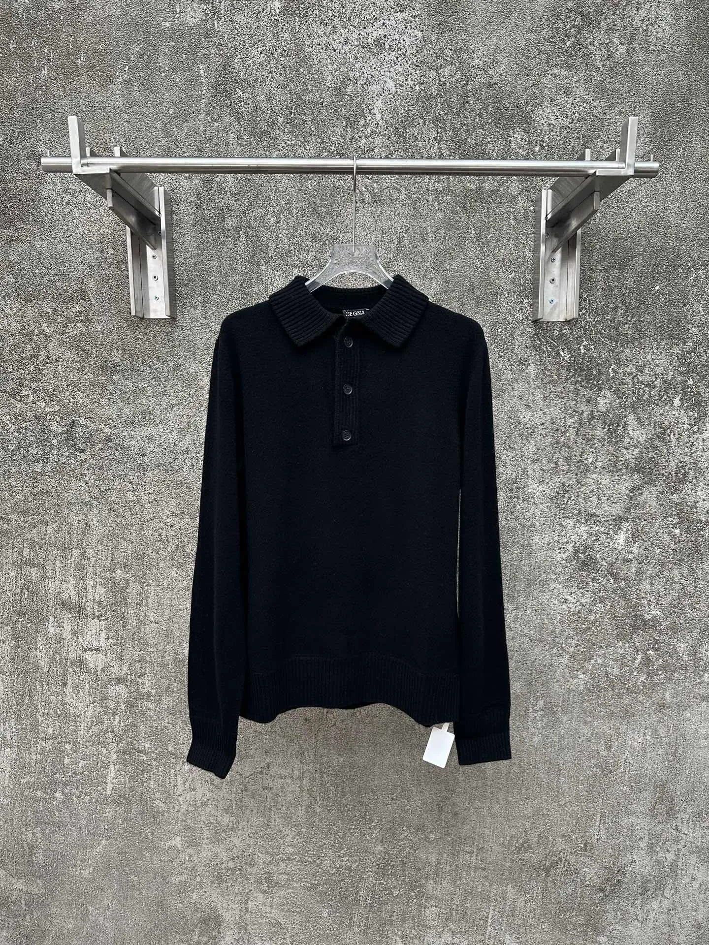 ZEGNA Yellow Classic ， 。 ， ， 。 ， 。 Authentic， 。 ， Versatile。 Size：S M L XL